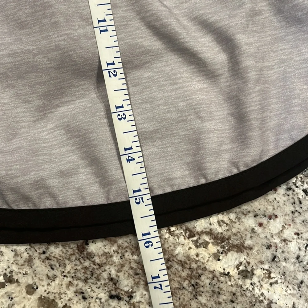 Like new Simply Southern beautiful skort with pockets - Picture 8 of 15